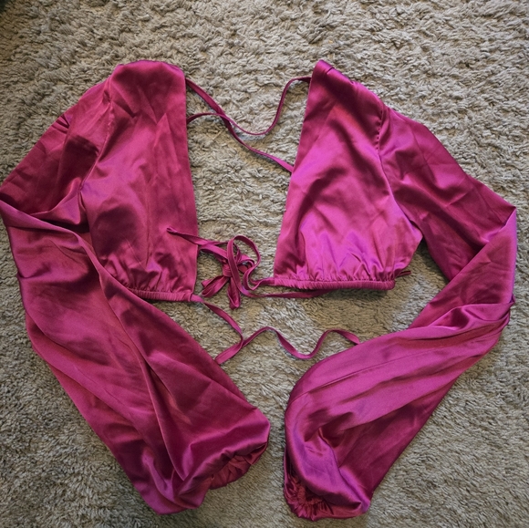 Superdown Rissa Wrap Skirt Set In Magenta - Picture 7 of 7